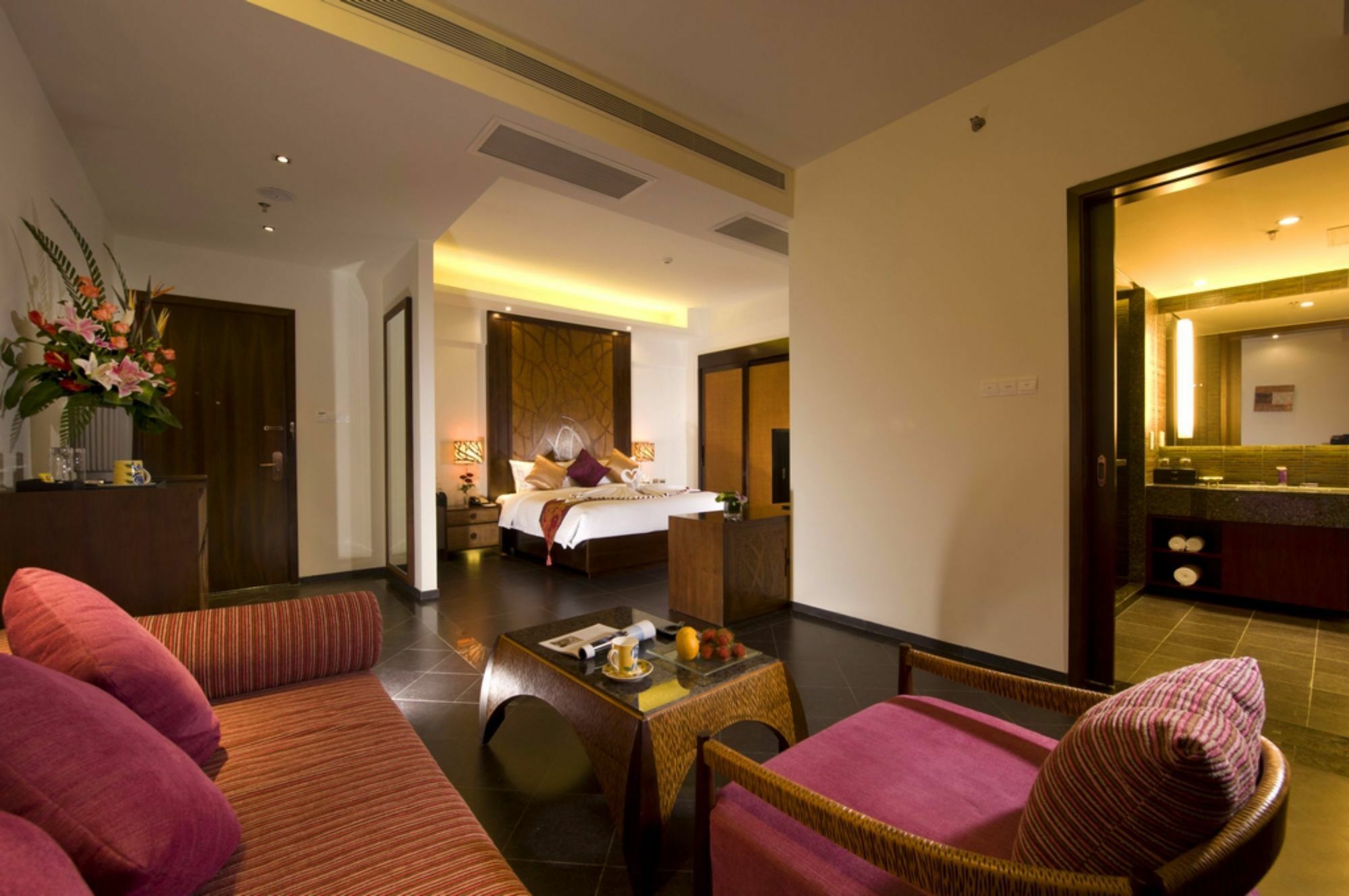 Mangrove Tree Resort World - Kapok Санья Экстерьер фото